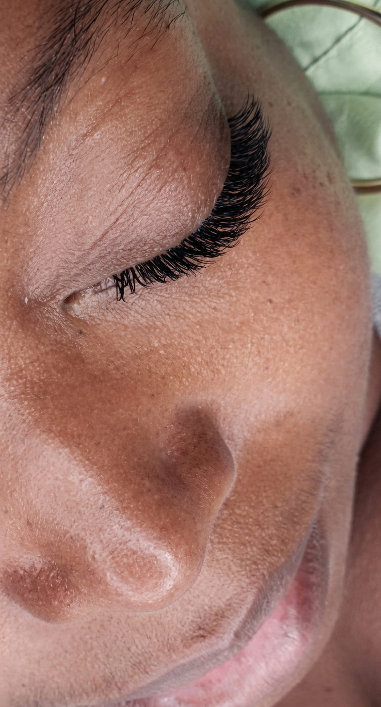 Close study of finished lash work